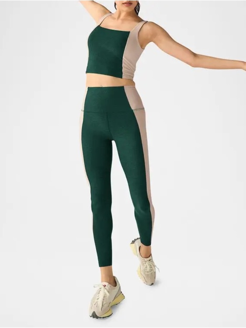 Beyond Yoga Set Small